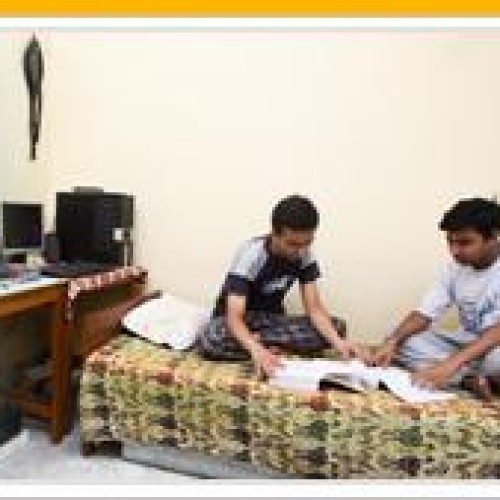 Home feel hostel delhi