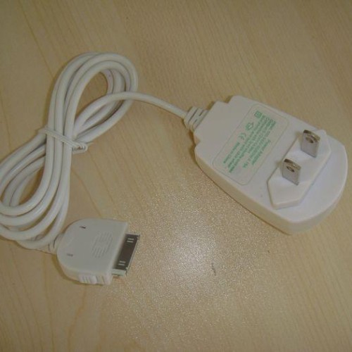 Travel charger for iphone