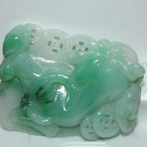 Natural  jade pendant,jade jewelry,jade necklace