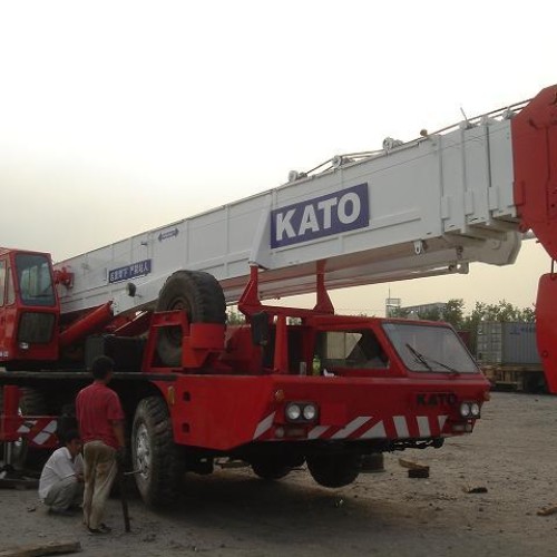 120 ton used kato truck crane