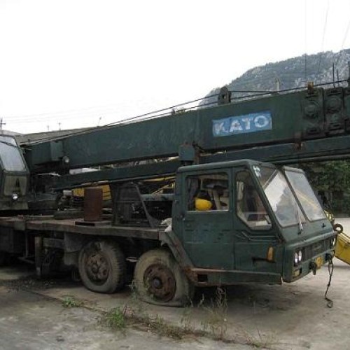 Sell used kato crane nk300e