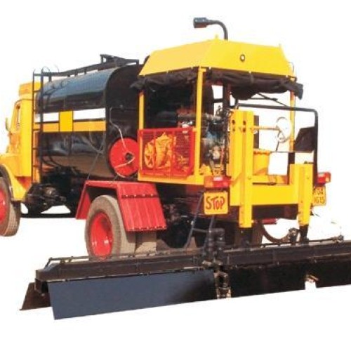 Asphalt distributor