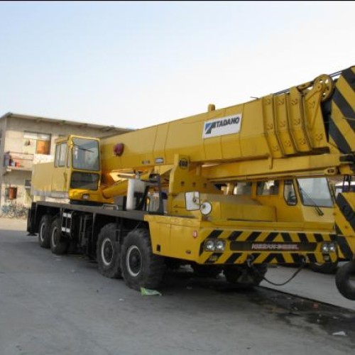 Used tadano truck crane 80t